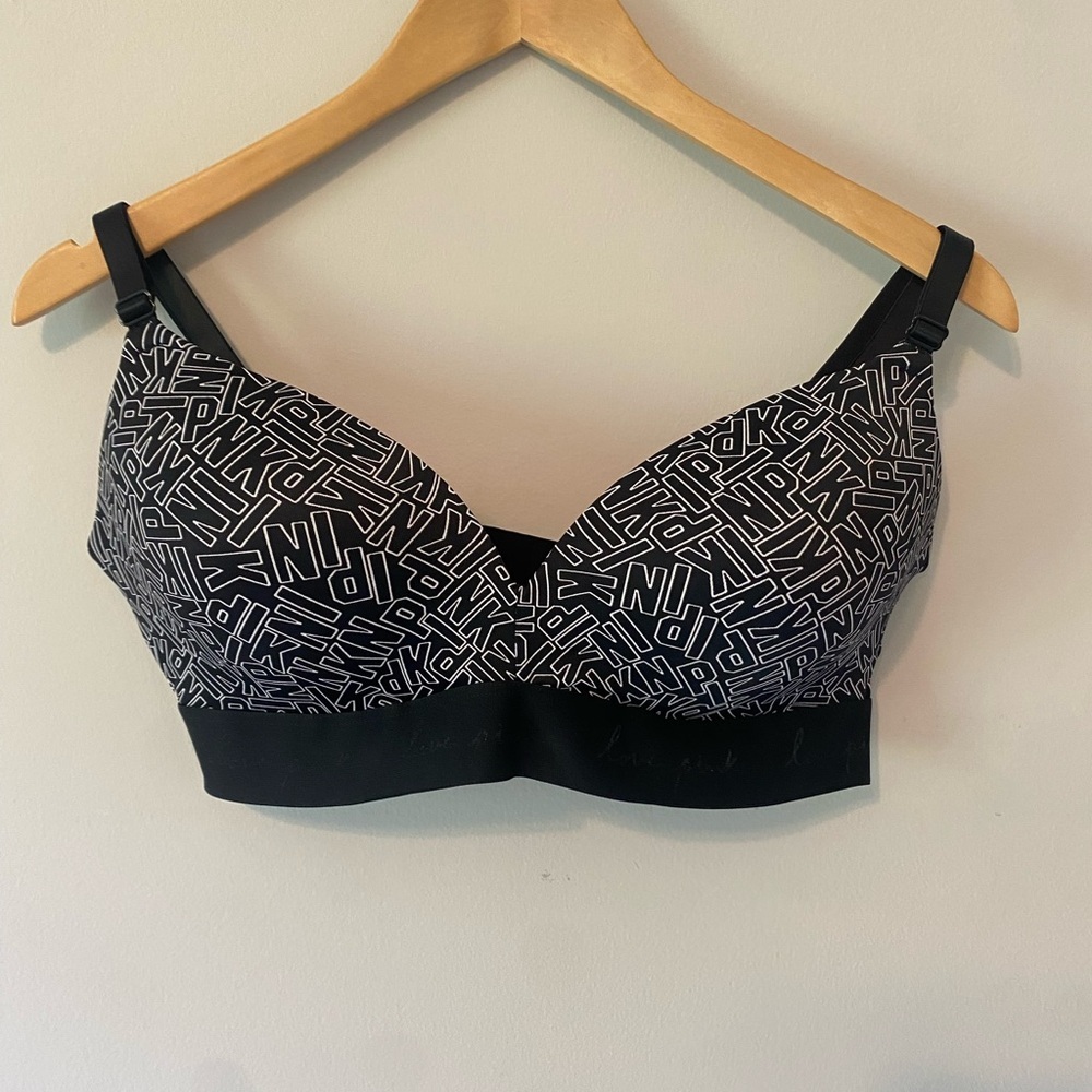 NWT VS PINK Wear Everywhere Lightly Lined Wireless Bra  size 36DD